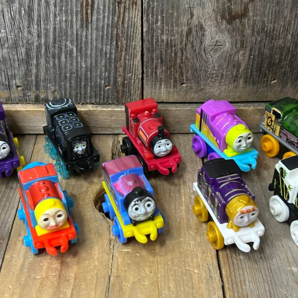 Thomas & Friends Minis 18 Train Engine Lot DC Comics Millie Skarloey Light Up